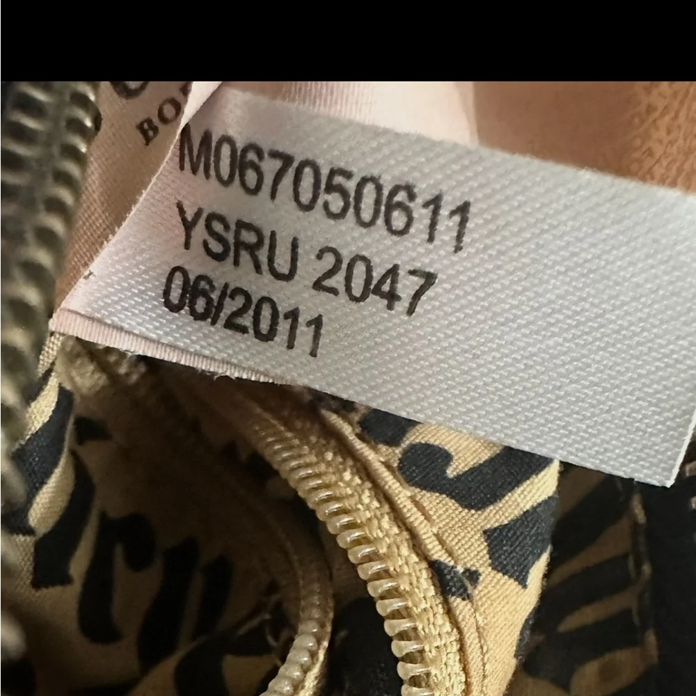 Juicy Couture Y2K Black Velour Crossbody Bag – 2011 Vintage Pink Sparkles - Picture 8 of 16